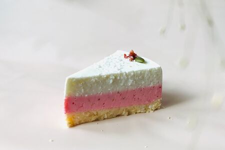 Торт клубника-кокос