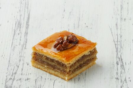 Десерт Пахлава Ореховая
