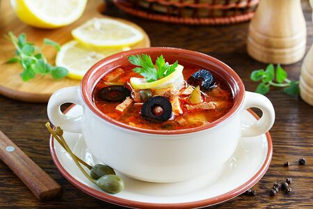 Солянка мясная