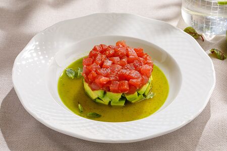 Тартар из тунца