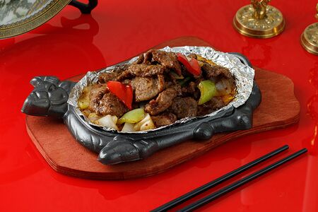 №6 Говяжья вырезка с овощами на тепане