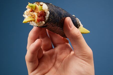 Хэнд ролл №34 с угрем