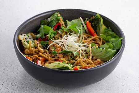 Лапша с курицей по-сингапурски