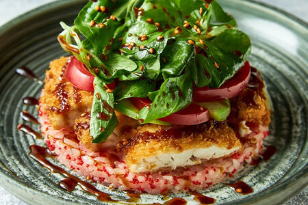 Сибас, японский рис, свежий салат