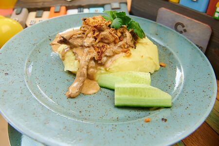 Строганов из мраморной говядины