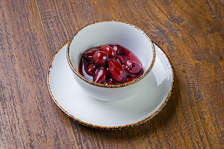 Варенье домашнее из кизила