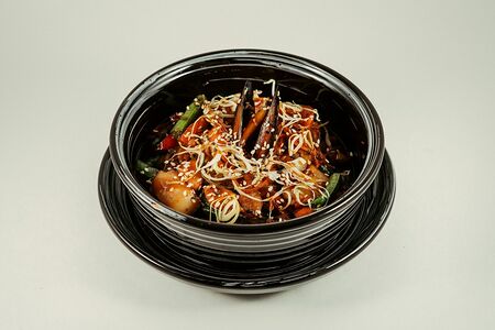 Фунчоза с морепродуктами