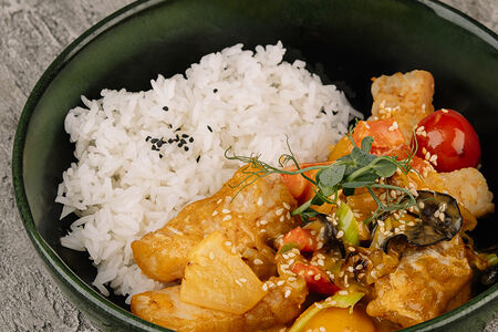 Филе белой рыбы с овощами