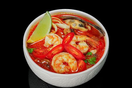 Суп Том ям с морепродуктами