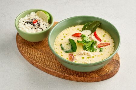 Суп Том кха