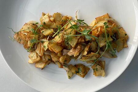 Картофель жареный с грибами