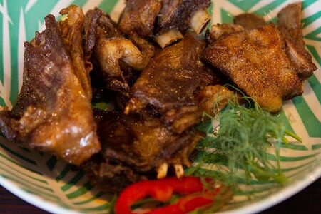 Бараньи ребра в специях