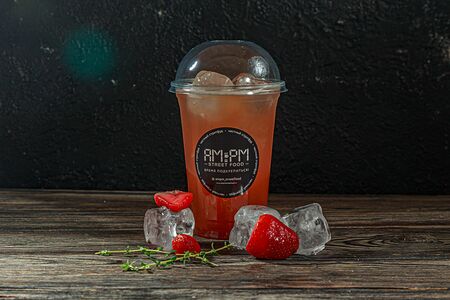 Лимонад клубника-лемонграсс