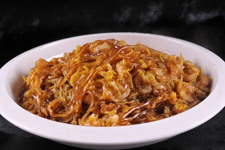 1056. Мясо с пекинской капустой и фунчозой