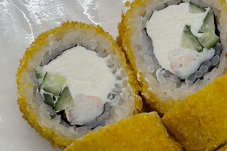 Жареная Калифорния с креветкой 