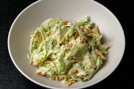 Салат Коул Слоу