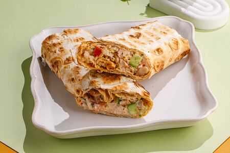 Домашняя шаурма с соусом сацебели 