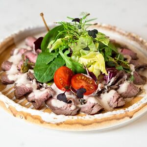 Вителло тоннато с соусом из тунца