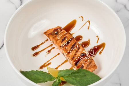 Стейк из лосося