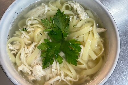 Яичная лапша с куриным филе