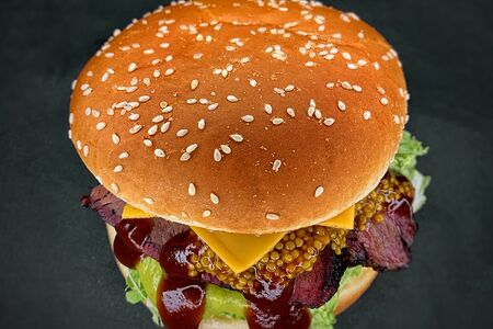 Брискет бургер