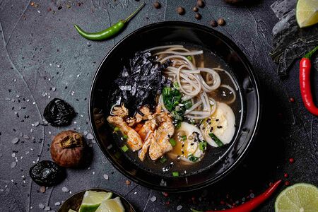 Рамен с курицей