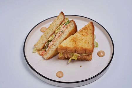 Сэндвич с рваной креветкой