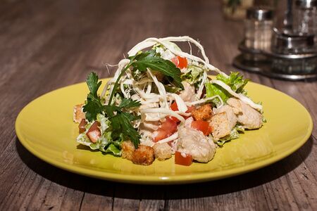 Теплый салат Саперави