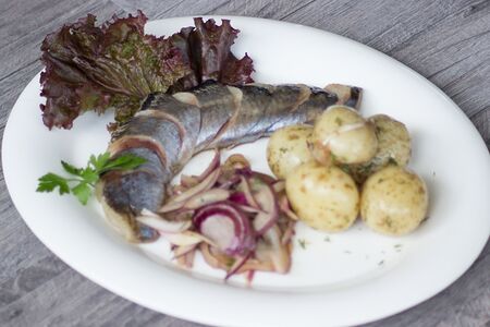 Сельдь с картофелем