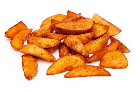 Картофель по-деревенски с томатным соусом