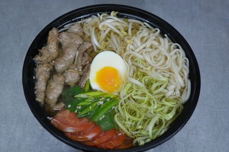 Суп с домашней лапшой и курицей