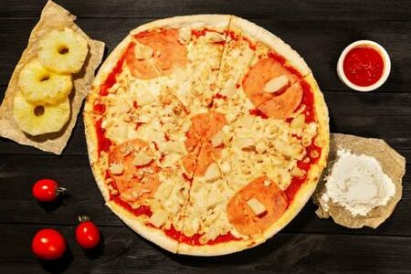 Пицца гавайская