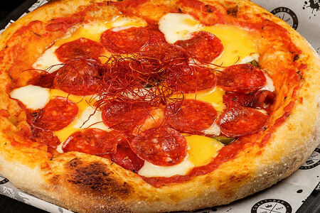 Крафт Пицца пепперони с сыром чеддер и перцем халапеньо