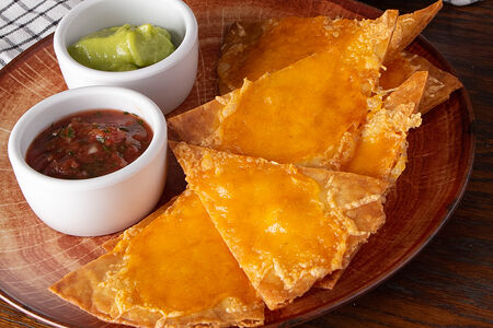 Начос с сыром