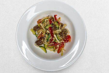 Салат Пикантный с говядиной