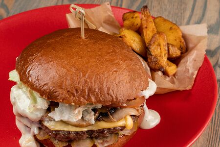 Бургер Блю чиз