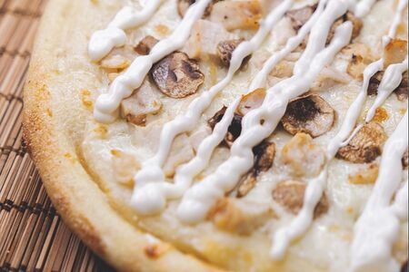 Пицца Курица и грибы