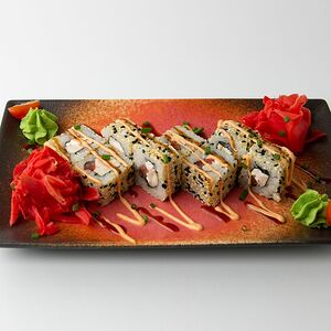 Сливочный ролл с курицей и беконом