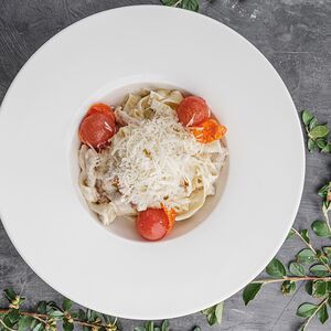 Феттуччине с курицей и грибами