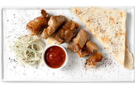 Шашлык из cвинoй шеи