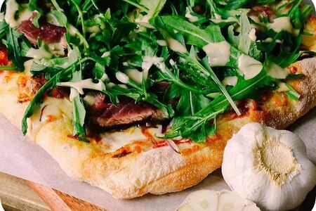 Ростбиф и рукола