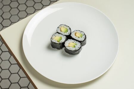 Ролл Авокадо