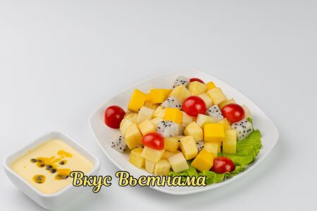 Салат Тропик