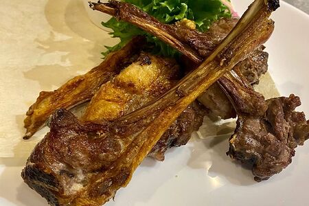 Баранья корейка на мангале