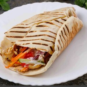 Шаверма в пите двойная