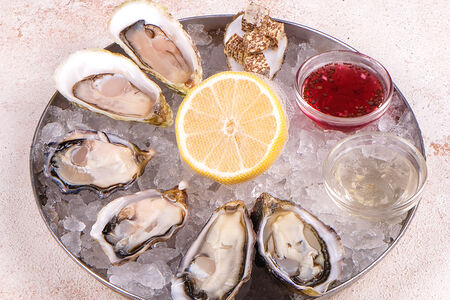 Устрицы Муроцу