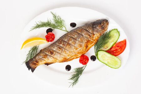 Форель на углях