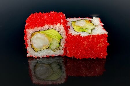 Ролл Калифорния с креветкой