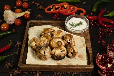 Шампиньоны на мангале