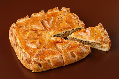 Пирог мясной